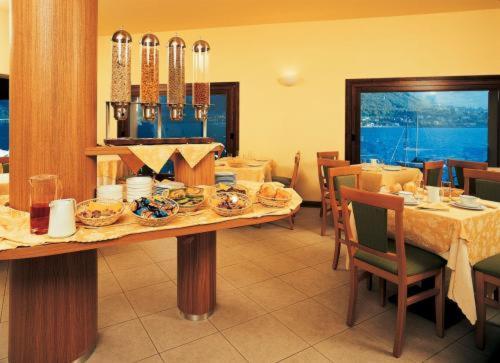 Hotel Bellavista Валмадрера Екстериор снимка